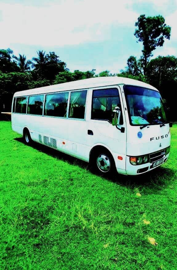 Mini-Coach Tours — chauffeur-driven mini-coach tours for Sri Lanka tours